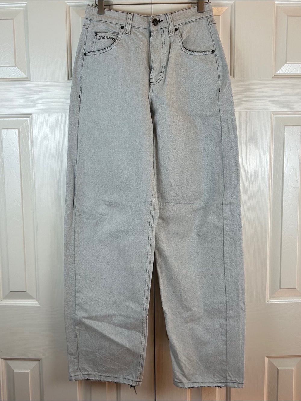 Urban Outfitters BDG Logan Buckle Baggy Barrel Jeans